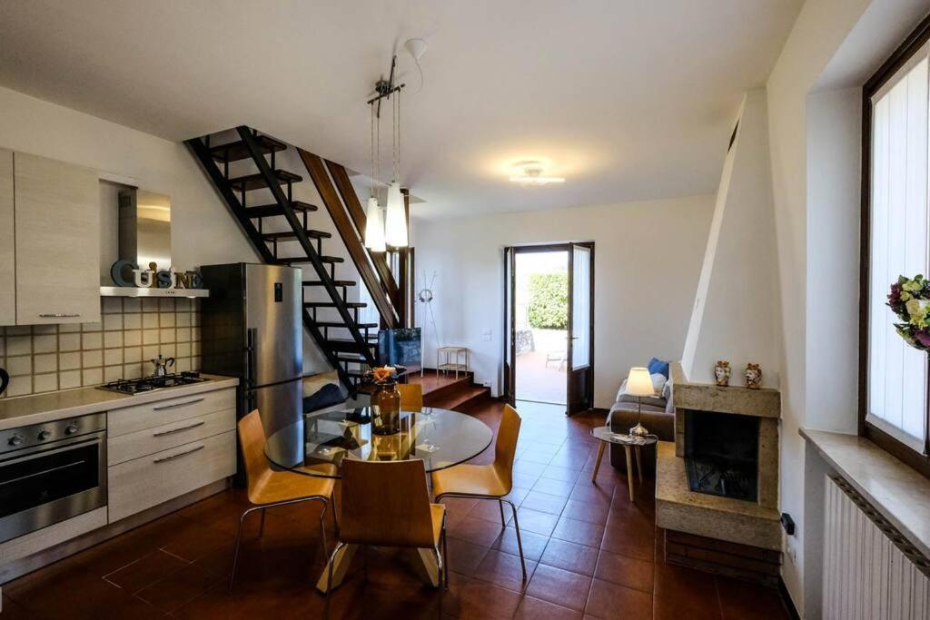 Casa Delle Ochette Villa กอสเตร์มาโน ภายนอก รูปภาพ